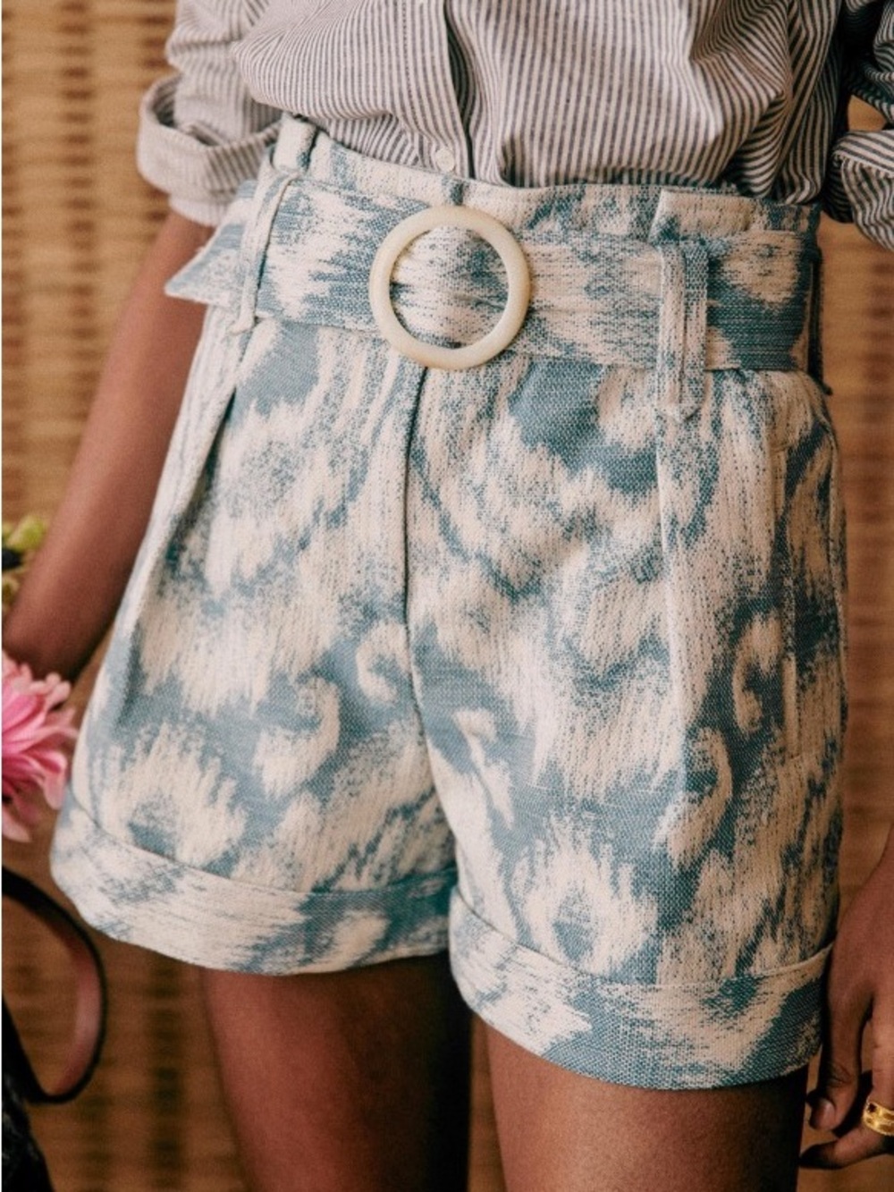 Sezane Rome Blue and White Shorts 44 (US12)